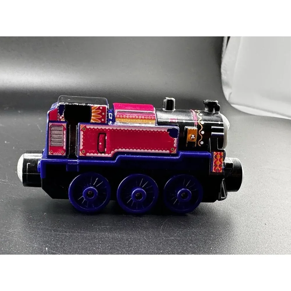 Thomas & Friends ASHIMA Take n Play Along‎ Train Diecast Magnet Mattel 2015 RARE